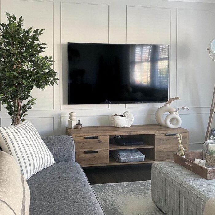 15 Clever Small Living Room Ideas with TV For Compact Spaces