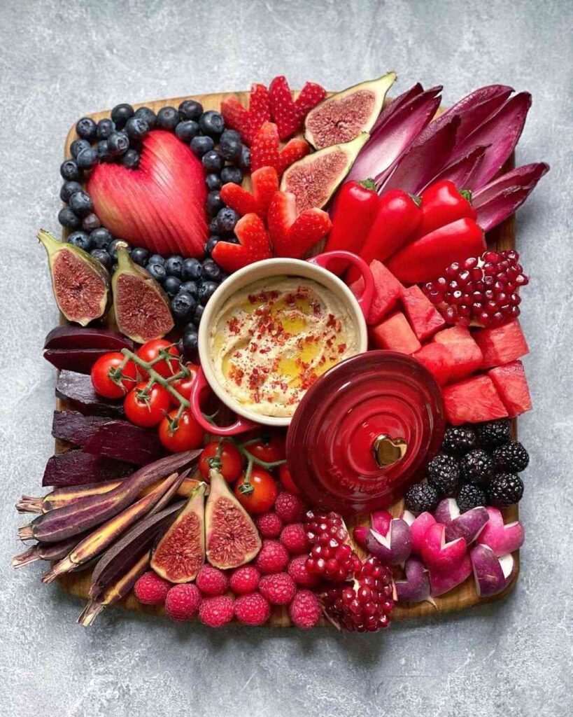 valentines-day-charcuterie-board