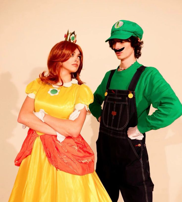couple-halloween-costumes