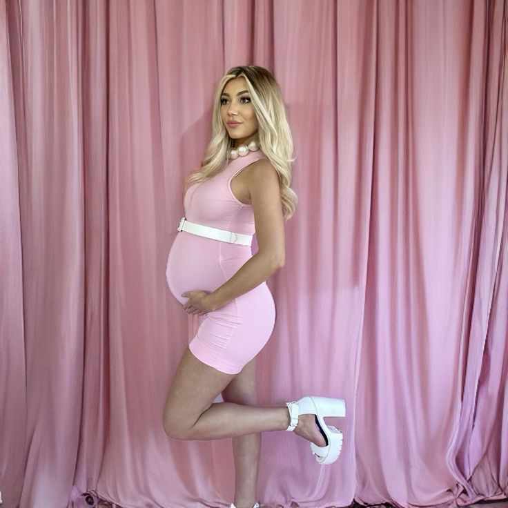 pregnant-halloween-costume