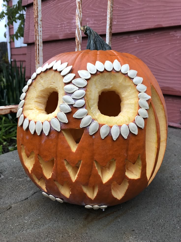 easy-pumpkin-carving-ideas
